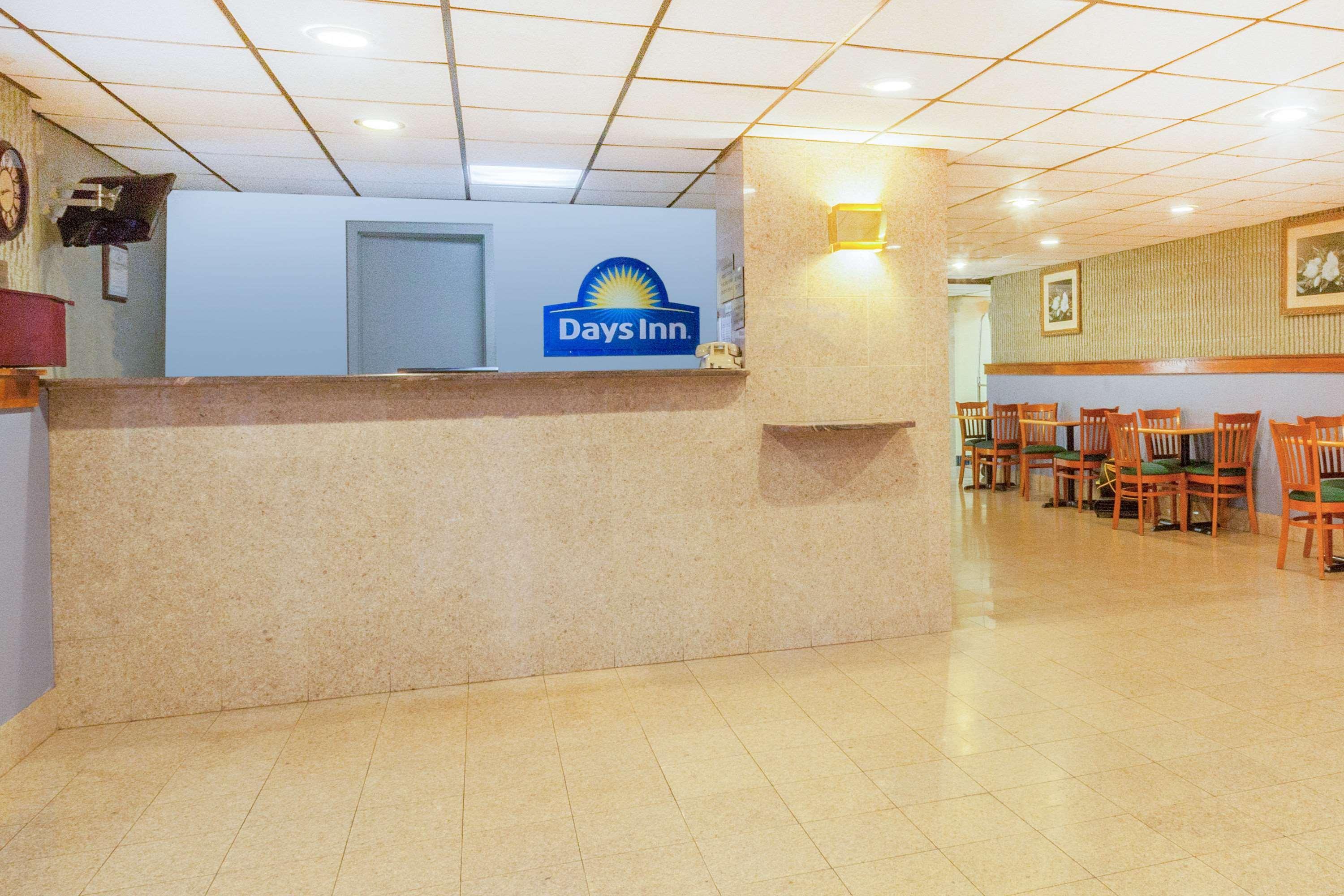 Days Inn By Wyndham Wilkes Barre Εξωτερικό φωτογραφία