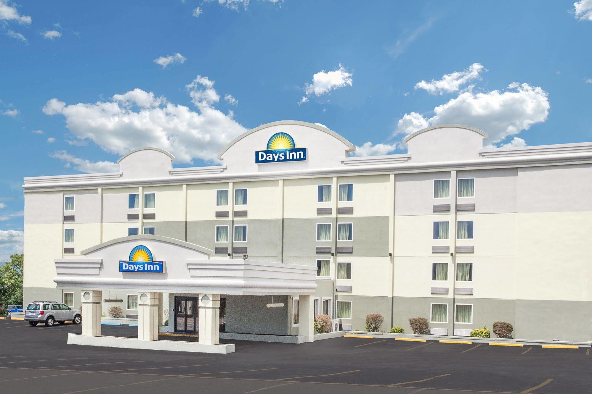 Days Inn By Wyndham Wilkes Barre Εξωτερικό φωτογραφία